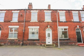 Full House to rent in the village of Romiley